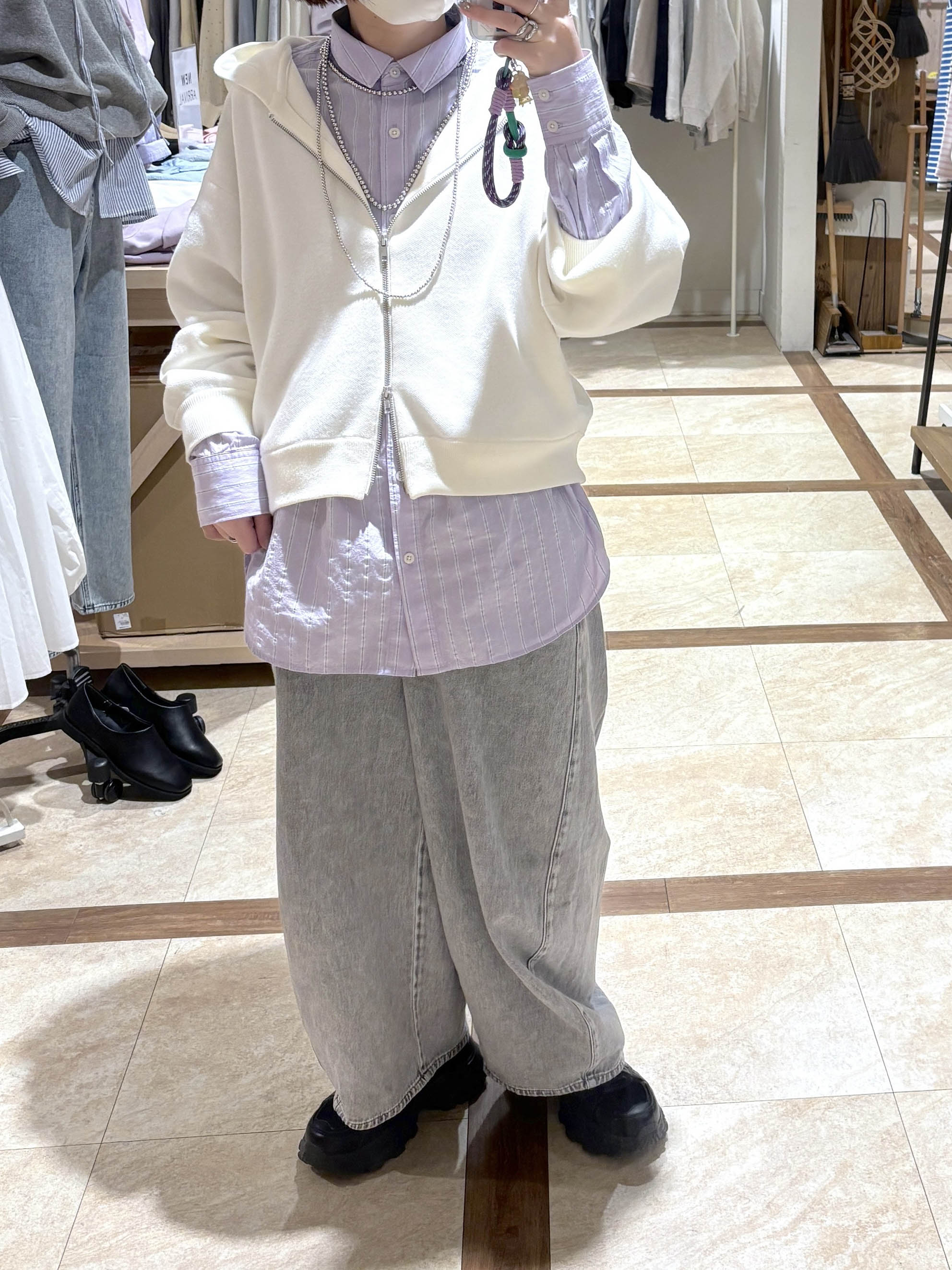 春らしいカラーが可愛い新作コーデ イメージ画像